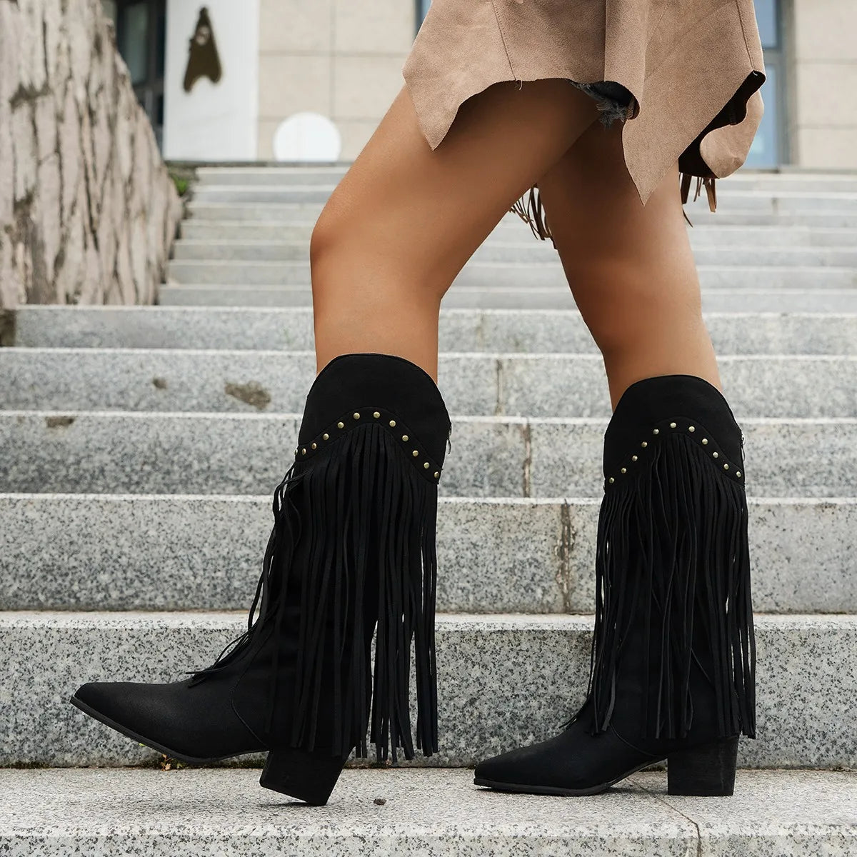 Bota com Franjas Cano Longo Boho